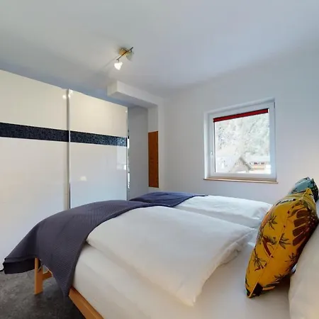 Modern And Spacious Studio In Taesch, Zermatt Tasch